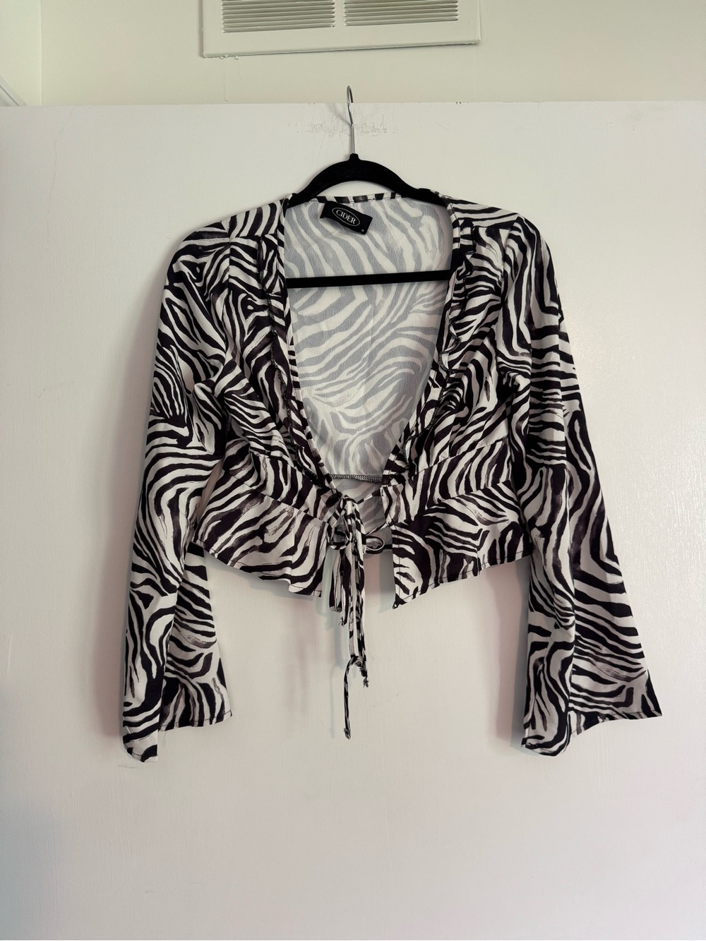 Cider Black & White Zebra Tie-Front Blouse